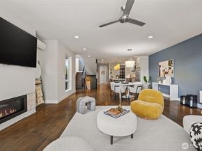 332 10th Avenue S, Kirkland WA 98033
