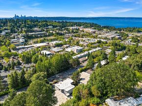 3208 81st Place SE D102, Mercer Island WA 98040