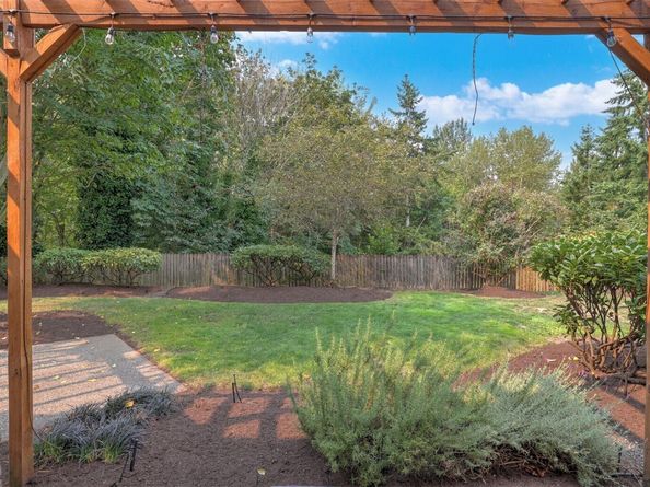 18131 132nd Place SE, Renton WA 98058