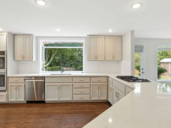 18131 132nd Place SE, Renton WA 98058