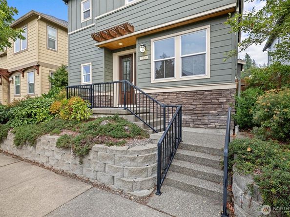 1576 14th Place NE, Issaquah WA 98029