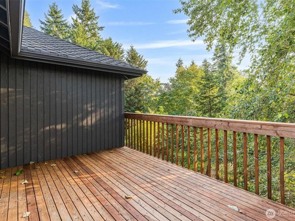 13206 SE 51st Place, Bellevue WA 98006