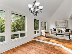 13206 SE 51st Place, Bellevue WA 98006