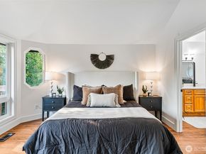 13206 SE 51st Place, Bellevue WA 98006