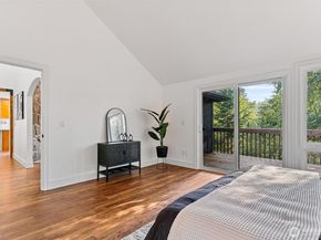 13206 SE 51st Place, Bellevue WA 98006