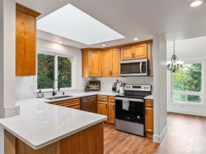13206 SE 51st Place, Bellevue WA 98006