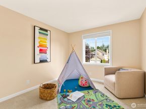 2427 233rd Place NE, Sammamish WA 98074