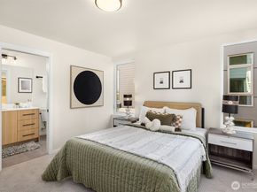 1516 NW 63rd Street B, Seattle WA 98107