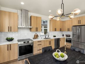 1516 NW 63rd Street B, Seattle WA 98107