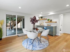 16551 NE 27th Street, Bellevue WA 98008