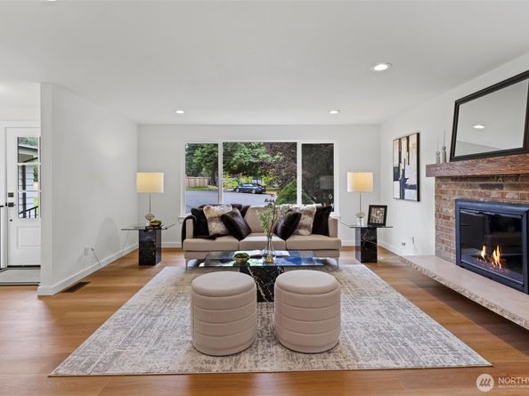 16551 NE 27th Street, Bellevue WA 98008