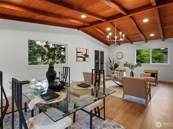 16551 NE 27th Street, Bellevue WA 98008