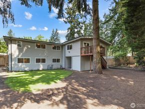 16551 NE 27th Street, Bellevue WA 98008