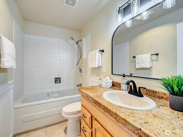 13820 NE 65th Street 534, Redmond WA 98052