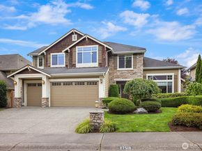 27519 SE 28th Place, Sammamish WA 98075