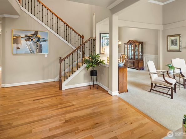 27519 SE 28th Place, Sammamish WA 98075