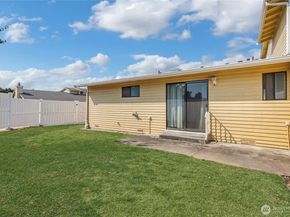 1905 F Street SE F19, Auburn WA 98002