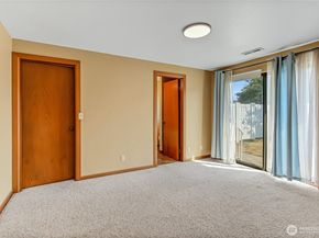 1905 F Street SE F19, Auburn WA 98002