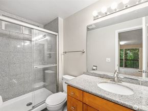 15604 SE 42nd Place, Bellevue WA 98006