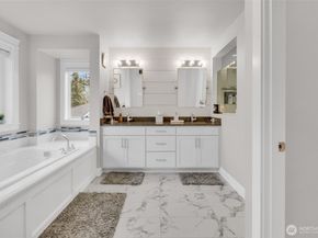 1404 241st Place SE, Bothell WA 98021