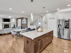 1404 241st Place SE, Bothell WA 98021