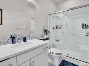 1404 241st Place SE, Bothell WA 98021