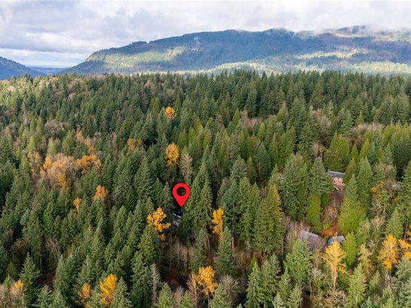 24926 SE Mirrormont Boulevard, Issaquah WA 98027