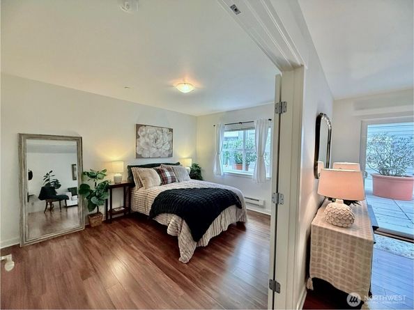 300 High School Road NE 203, Bainbridge Island WA 98110