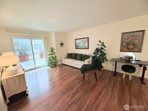 300 High School Road NE 203, Bainbridge Island WA 98110