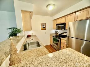 300 High School Road NE 203, Bainbridge Island WA 98110