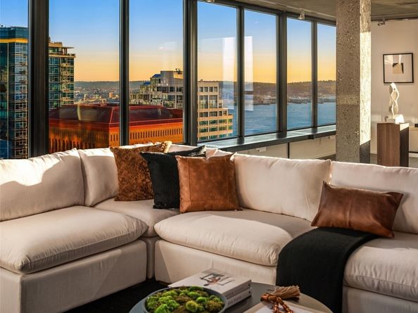 2201 3rd Avenue 2601, Seattle WA 98121