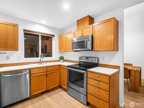 820 Grimes Road, Bothell WA 98012