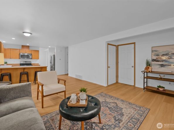 820 Grimes Road, Bothell WA 98012