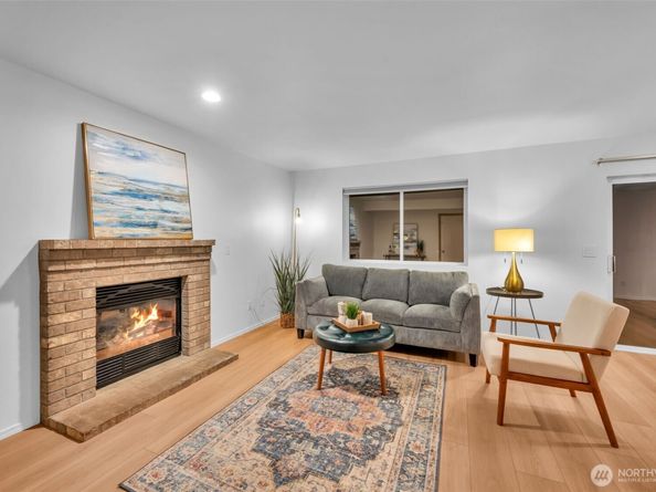 820 Grimes Road, Bothell WA 98012