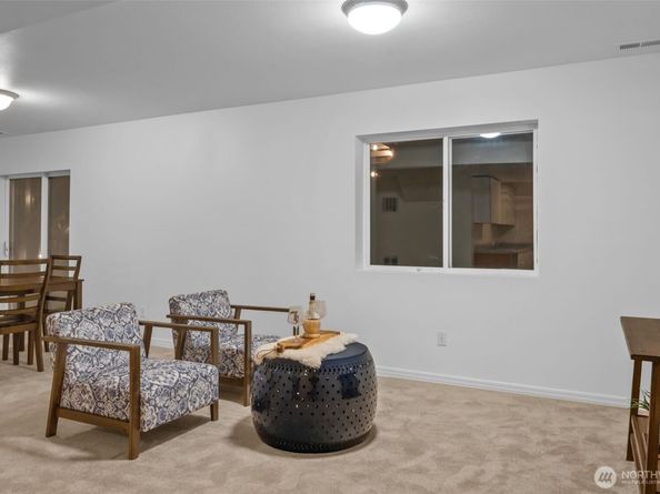 820 Grimes Road, Bothell WA 98012