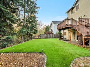 820 Grimes Road, Bothell WA 98012