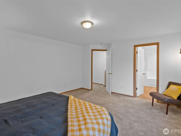 820 Grimes Road, Bothell WA 98012