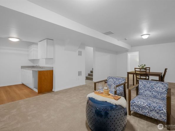 820 Grimes Road, Bothell WA 98012