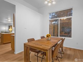 820 Grimes Road, Bothell WA 98012