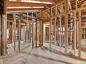 2212 N 46th Street, Seattle WA 98103