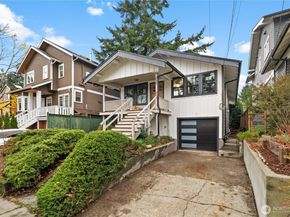 2212 N 46th Street, Seattle WA 98103