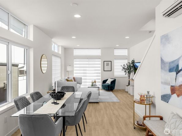 8337 A 12th Avenue NW, Seattle WA 98117