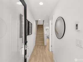 8337 A 12th Avenue NW, Seattle WA 98117