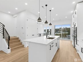 18805 99th Court NE C, Bothell WA 98011