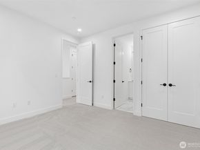 18805 99th Court NE C, Bothell WA 98011
