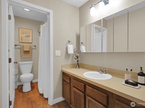 7347 Old Redmond Road 119, Redmond WA 98052