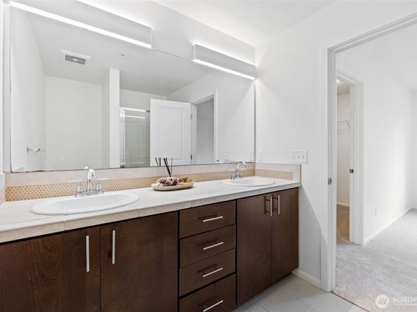 15720 Manor Way E5, Lynnwood WA 98087