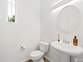 15720 Manor Way E5, Lynnwood WA 98087