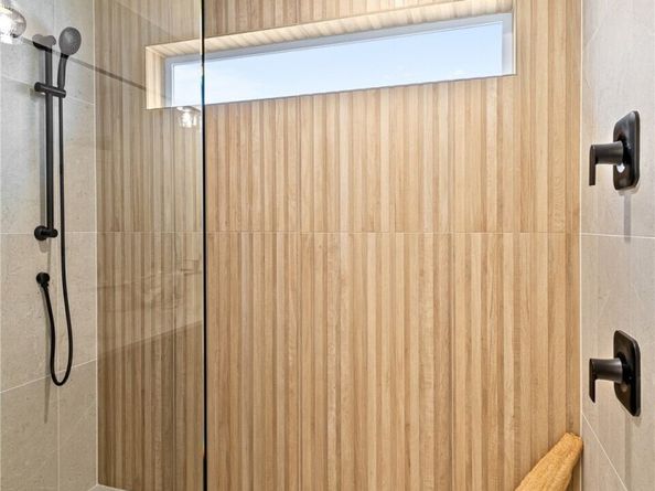 311 17th Avenue E, Seattle WA 98112