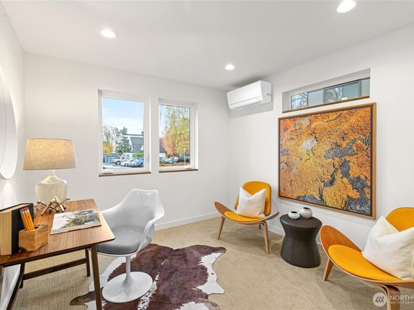 311 17th Avenue E, Seattle WA 98112